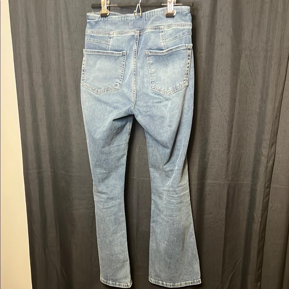 We The Free Classic Blue Women's Jeans size Small - Picture 6 of 13